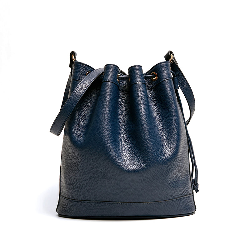 Amira Bucket