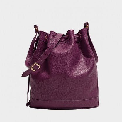 Amira Bucket