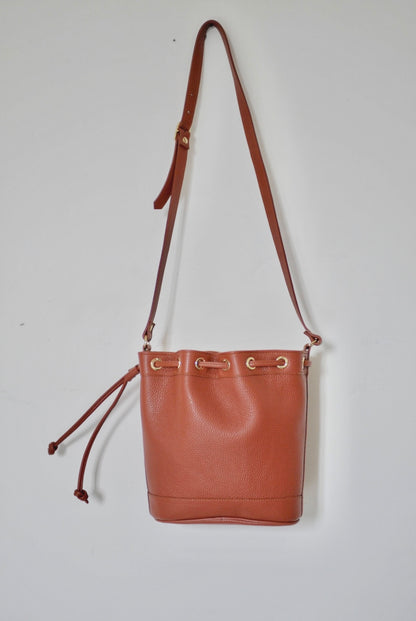 Amira medium Bucket Terracotta